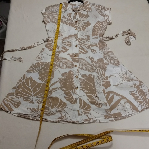 Calvin Klein Collared Dress Tie Waist Button Front - Picture 5 of 9